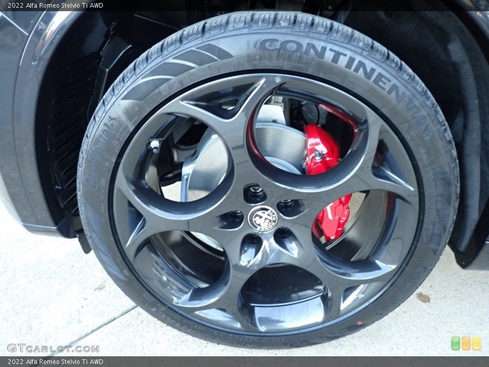 2022 Alfa Romeo Stelvio Ti AWD Wheel and Tire Photo #143389844