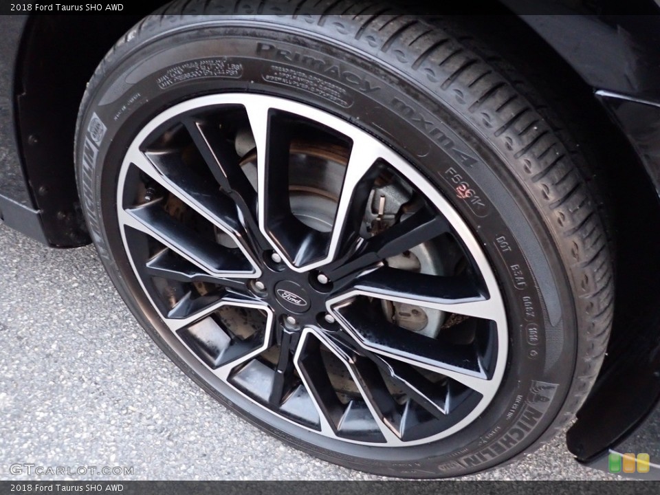 2018 Ford Taurus SHO AWD Wheel and Tire Photo #143464547
