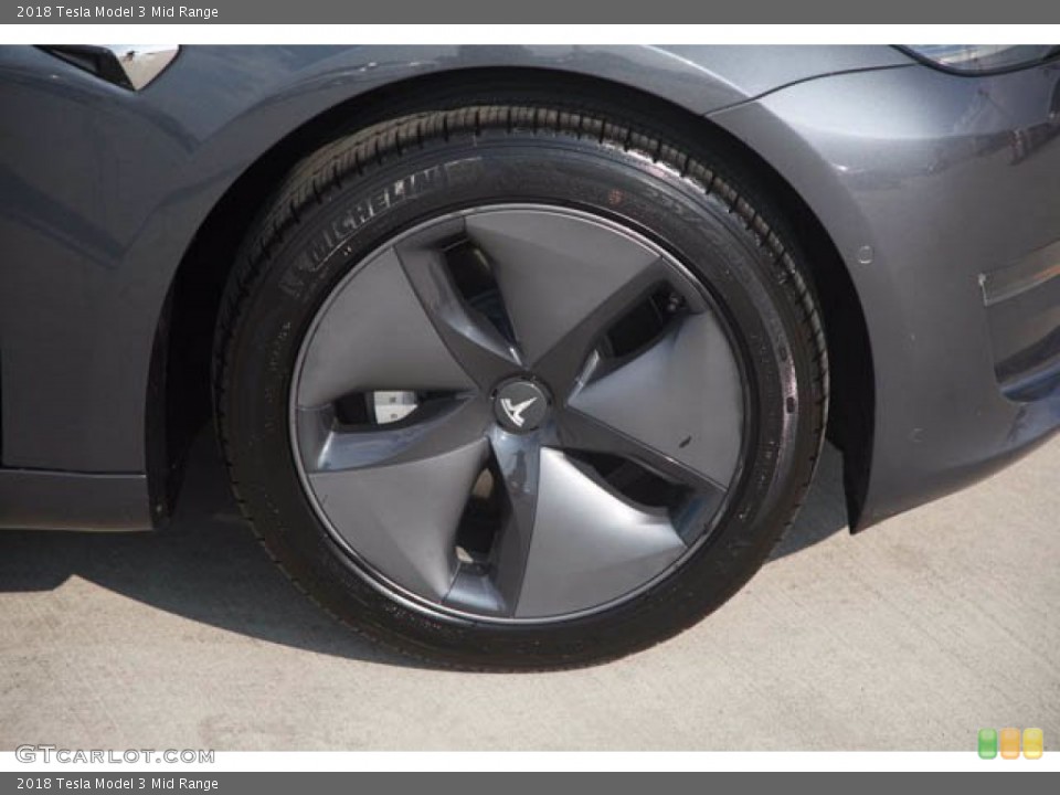 2018 Tesla Model 3 Mid Range Wheel and Tire Photo #143598256
