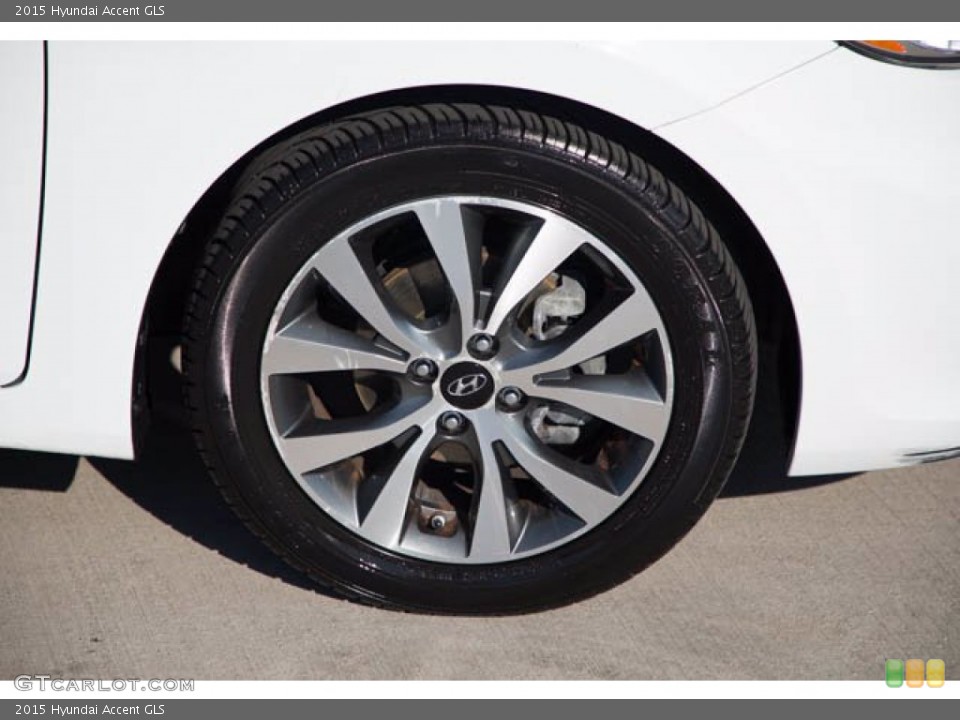 2015 Hyundai Accent GLS Wheel and Tire Photo #143620036