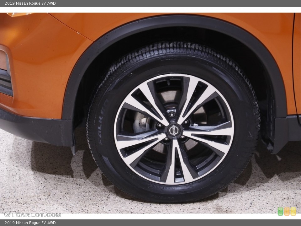 2019 Nissan Rogue SV AWD Wheel and Tire Photo #143661216