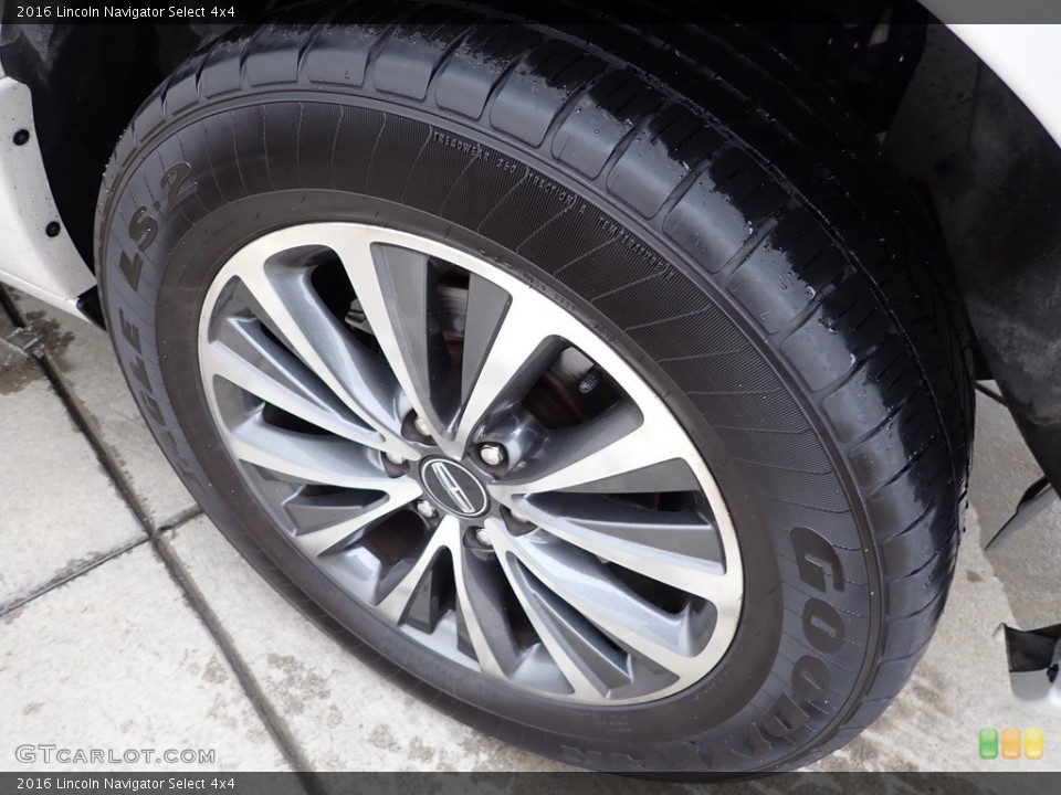 2016 Lincoln Navigator Select 4x4 Wheel and Tire Photo #143668919