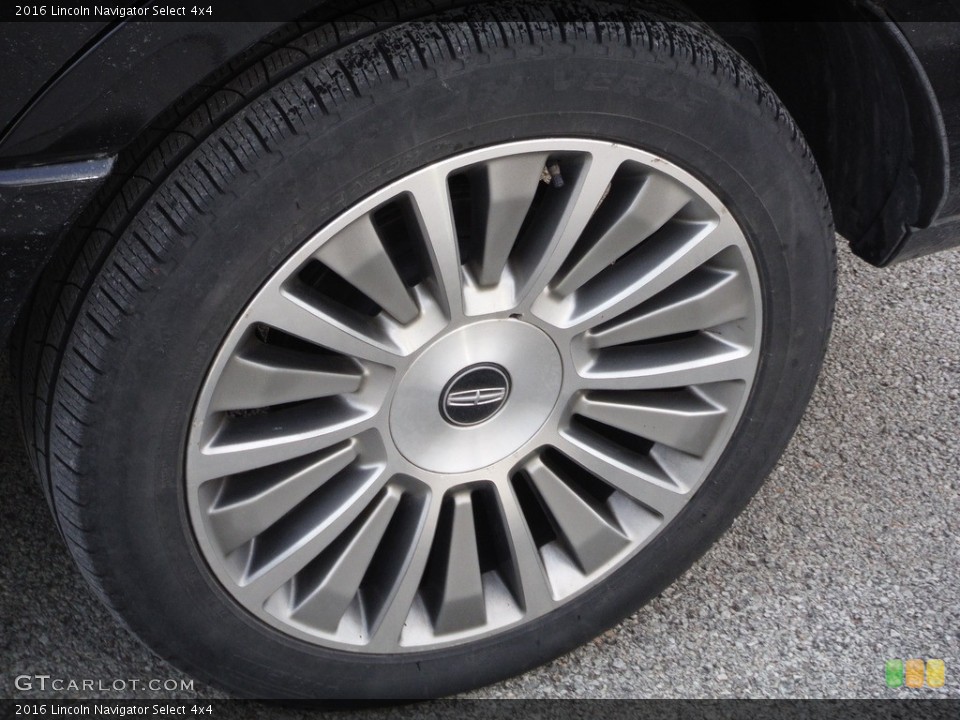 2016 Lincoln Navigator Select 4x4 Wheel and Tire Photo #143916989