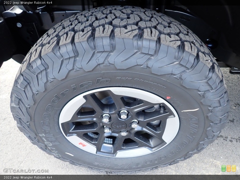 2022 Jeep Wrangler Rubicon 4x4 Wheel and Tire Photo #144008535