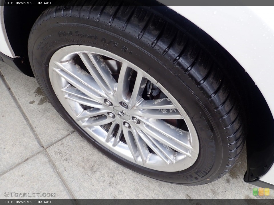 2016 Lincoln MKT Wheels and Tires