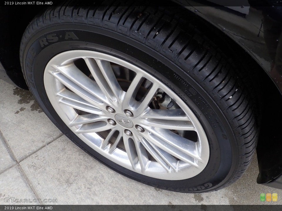 2019 Lincoln MKT Elite AWD Wheel and Tire Photo #144088349