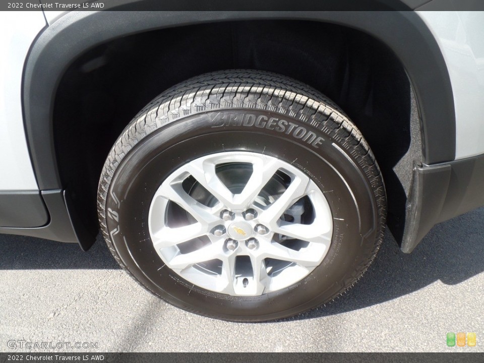 2022 Chevrolet Traverse LS AWD Wheel and Tire Photo #144153340