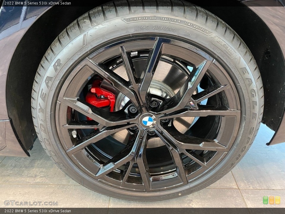 2022 BMW 5 Series 530i xDrive Sedan Wheel and Tire Photo #144167686