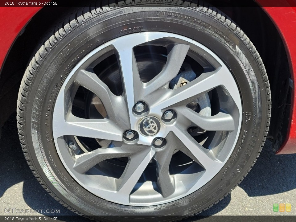 2018 Toyota Yaris 5-Door SE Wheel and Tire Photo #144173635