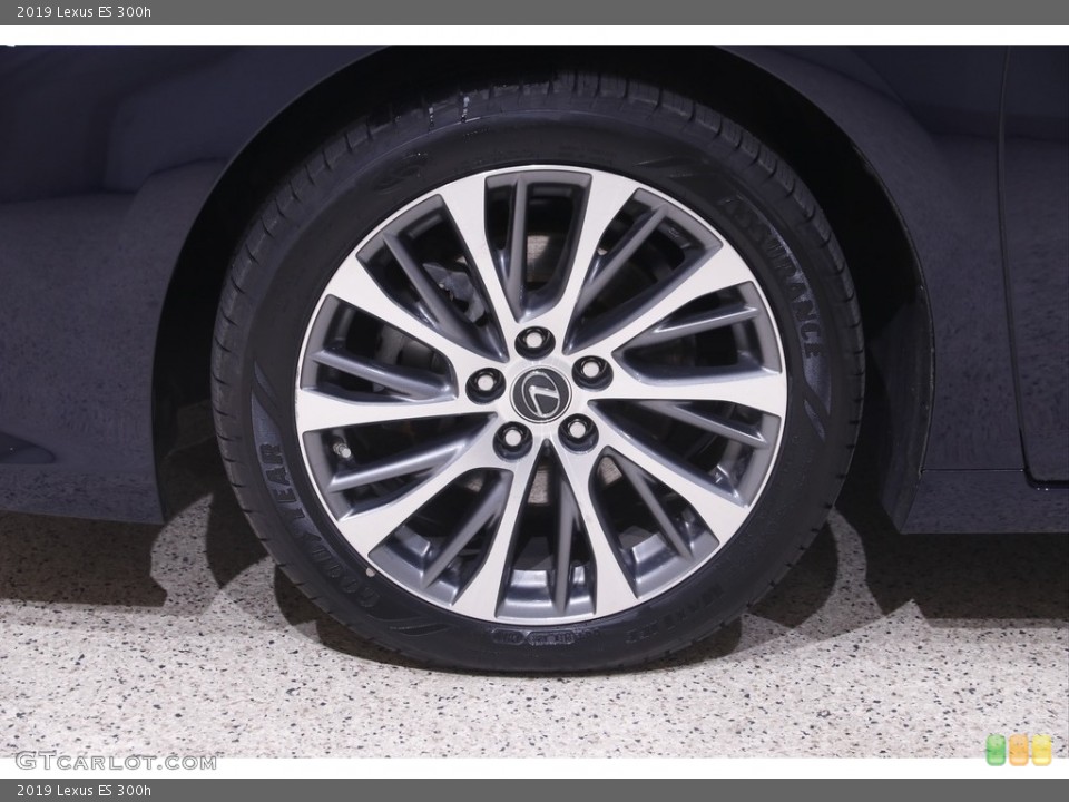 2019 Lexus ES 300h Wheel and Tire Photo #144229299