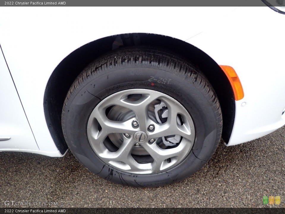 2022 Chrysler Pacifica Limited AWD Wheel and Tire Photo #144256594