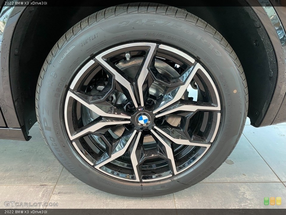 2022 BMW X3 xDrive30i Wheel and Tire Photo #144344210