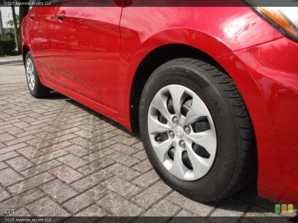 2015 Hyundai Accent GLS Wheel and Tire Photo #144356421