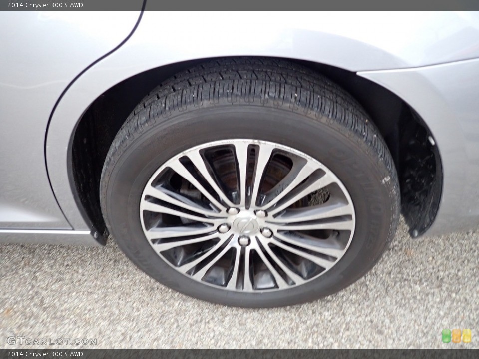 2014 Chrysler 300 S AWD Wheel and Tire Photo #144380210