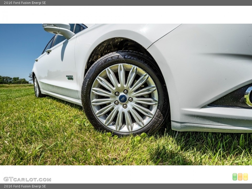 2016 Ford Fusion Energi SE Wheel and Tire Photo #144416479