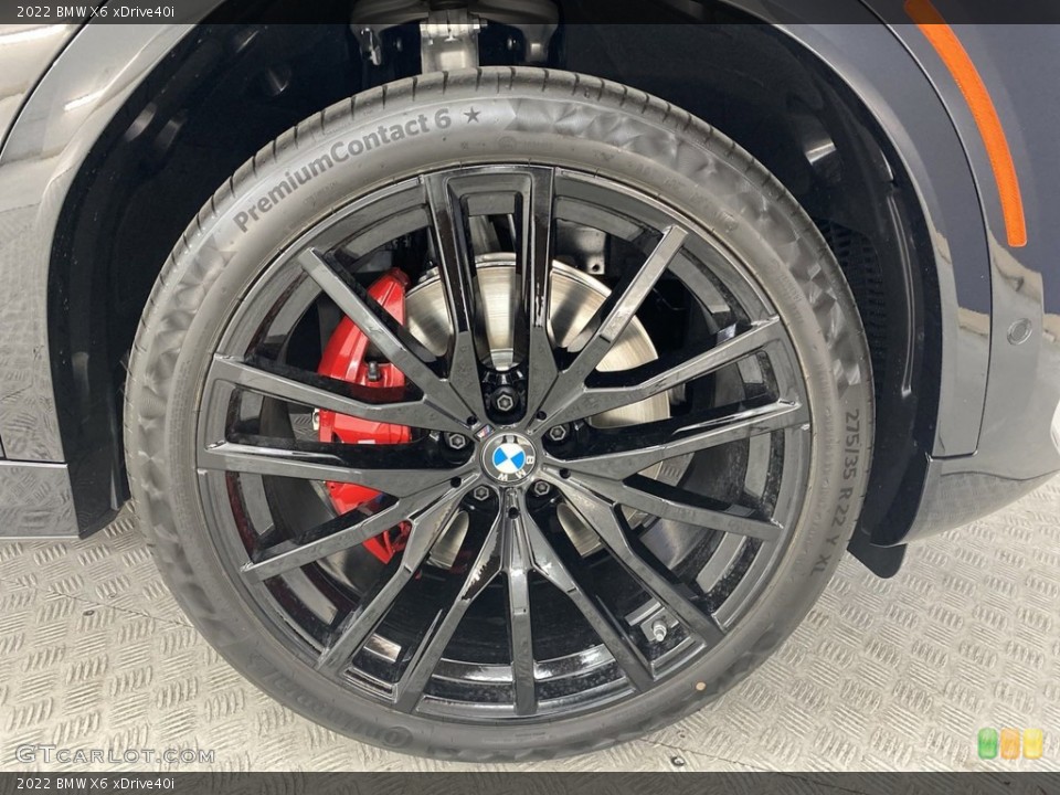 2022 BMW X6 xDrive40i Wheel and Tire Photo #144439947