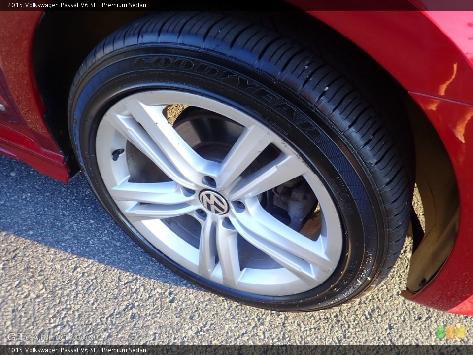 2015 Volkswagen Passat V6 SEL Premium Sedan Wheel and Tire Photo #144480682