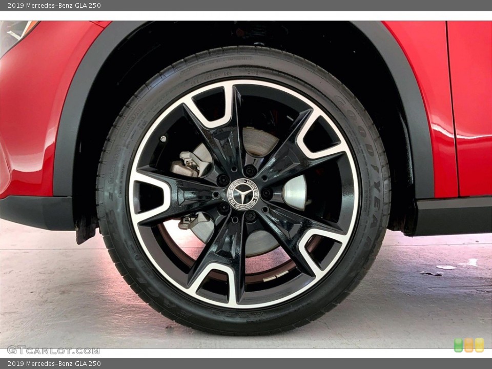 2019 Mercedes-Benz GLA Wheels and Tires