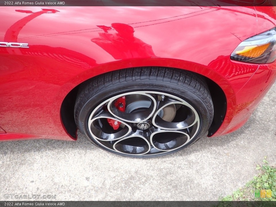 2022 Alfa Romeo Giulia Veloce AWD Wheel and Tire Photo #144629204