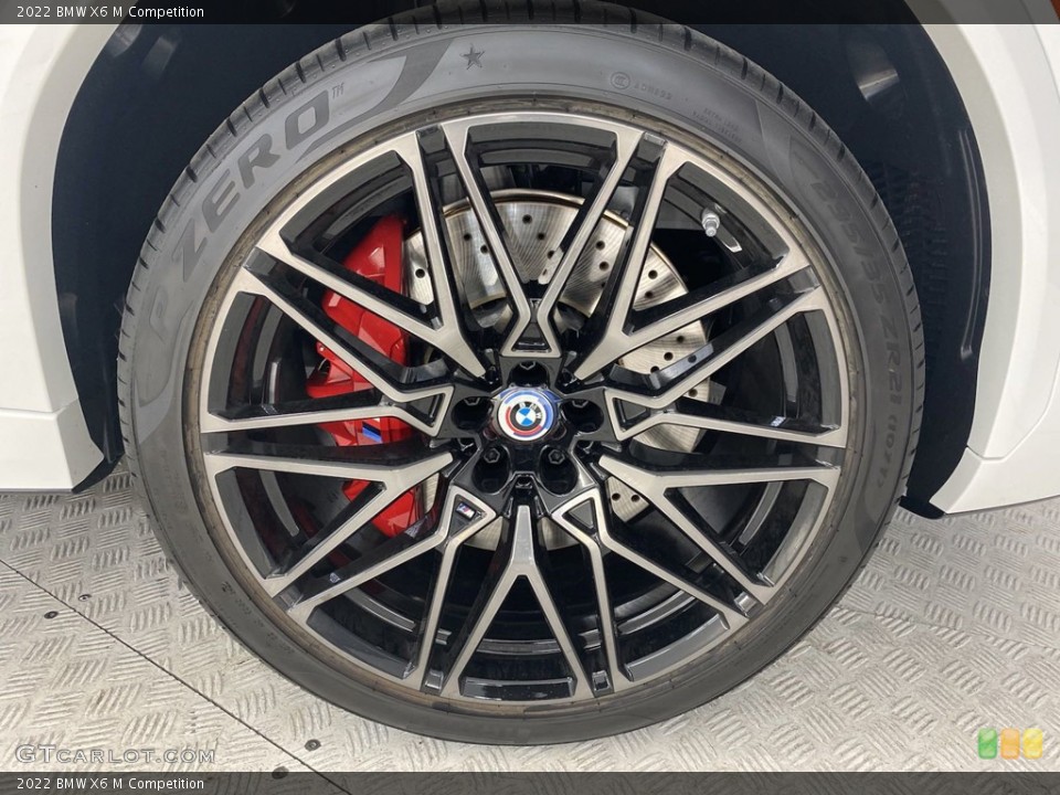 2022 BMW X6 M Competition Wheel and Tire Photo #144685377