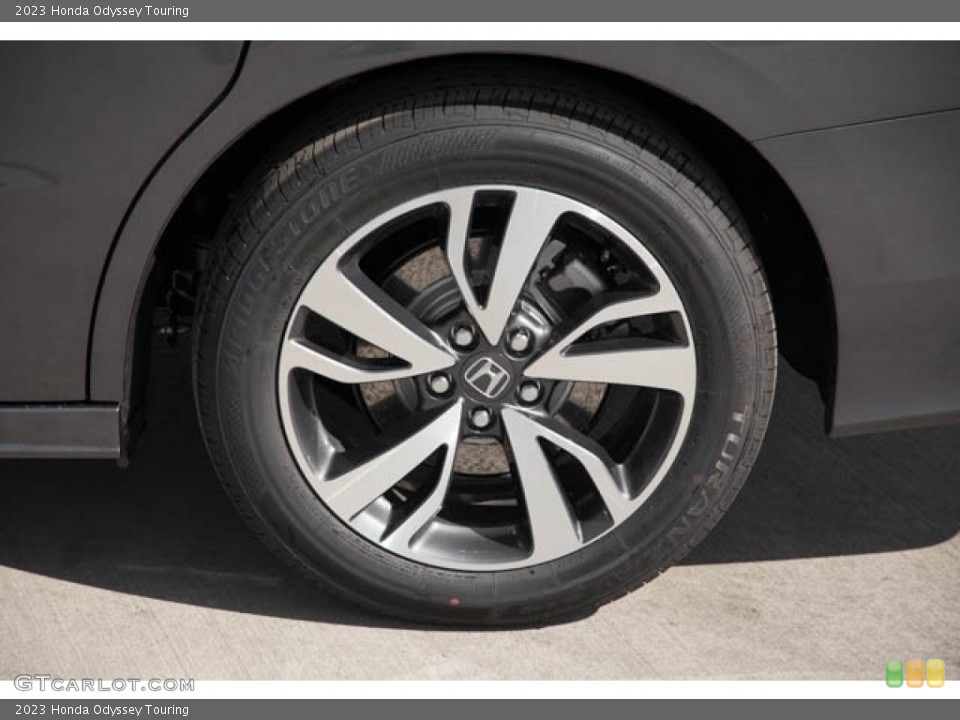 2023 Honda Odyssey Touring Wheel and Tire Photo #144701022