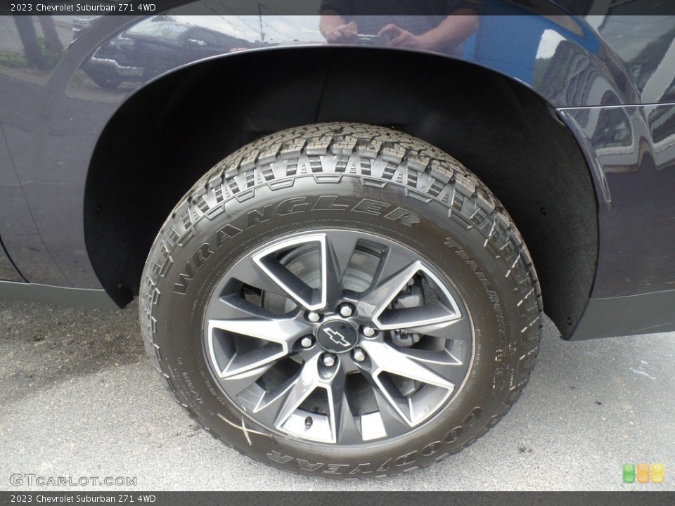 2023 Chevrolet Suburban Z71 4WD Wheel and Tire Photo #144724582