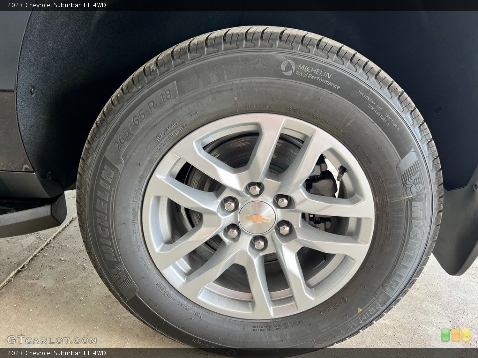 2023 Chevrolet Suburban LT 4WD Wheel and Tire Photo #144829334