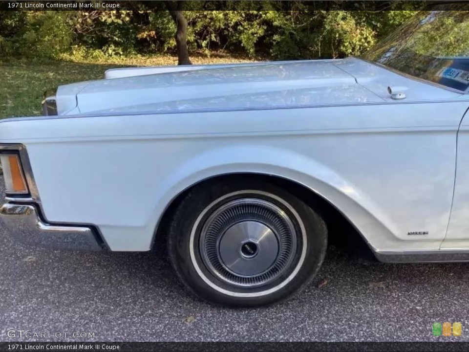 1971 Lincoln Continental Mark III Coupe Wheel and Tire Photo #144883433