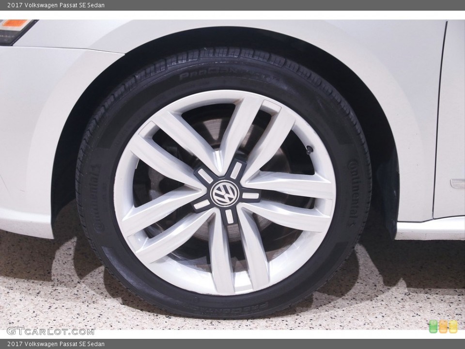 2017 Volkswagen Passat SE Sedan Wheel and Tire Photo #144886005