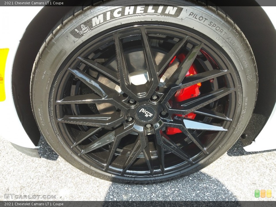 2021 Chevrolet Camaro LT1 Coupe Wheel and Tire Photo #144890194