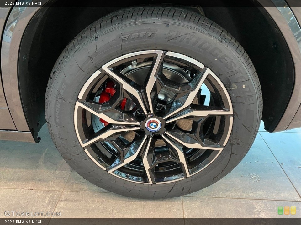 2023 BMW X3 Wheels and Tires