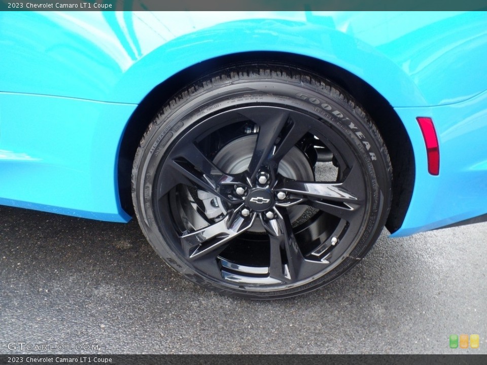 2023 Chevrolet Camaro LT1 Coupe Wheel and Tire Photo #144947590