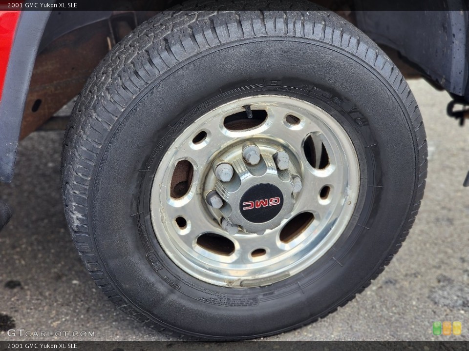 2001 GMC Yukon XL SLE Wheel and Tire Photo #145031125