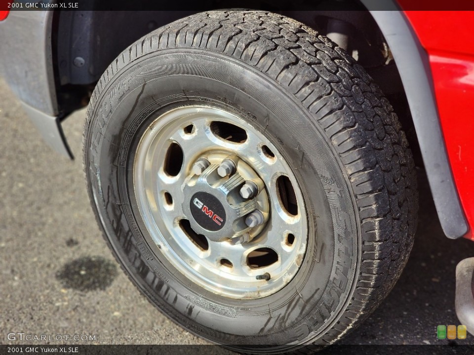 2001 GMC Yukon XL SLE Wheel and Tire Photo #145031398