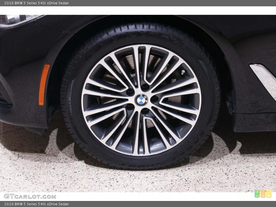 2019 BMW 5 Series 540i xDrive Sedan Wheel and Tire Photo #145114436