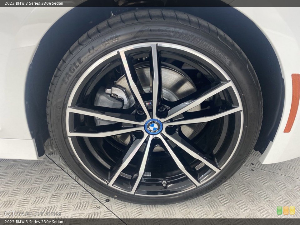 2023 BMW 3 Series 330e Sedan Wheel and Tire Photo #145130766