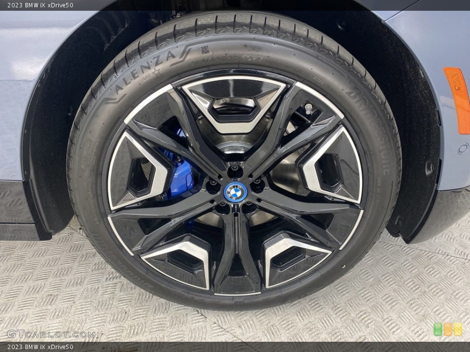 2023 BMW iX xDrive50 Wheel and Tire Photo #145158075