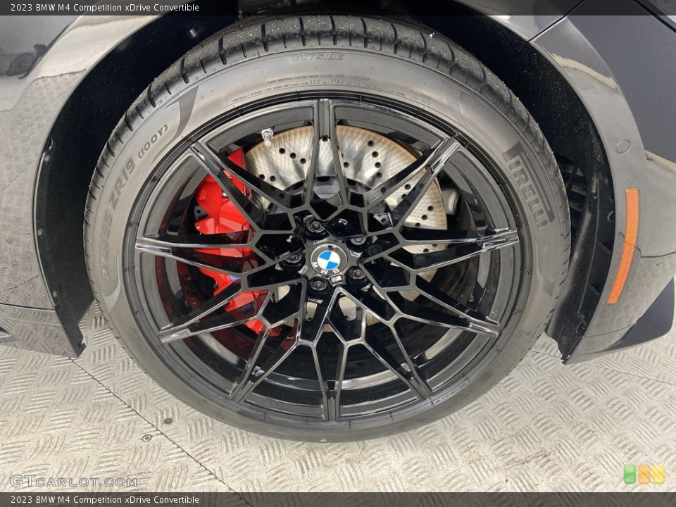 2023 BMW M4 Competition xDrive Convertible Wheel and Tire Photo #145159447