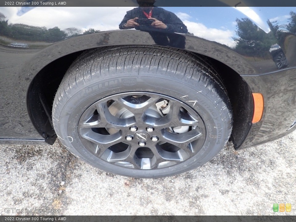 2022 Chrysler 300 Touring L AWD Wheel and Tire Photo #145224285
