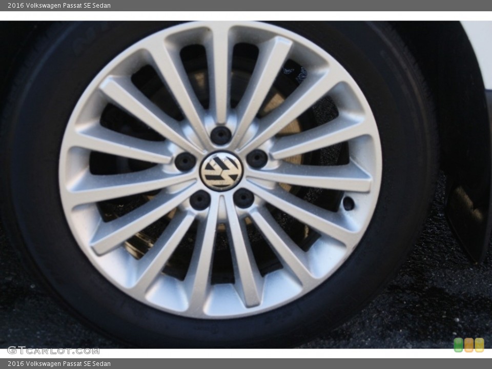 2016 Volkswagen Passat SE Sedan Wheel and Tire Photo #145226958