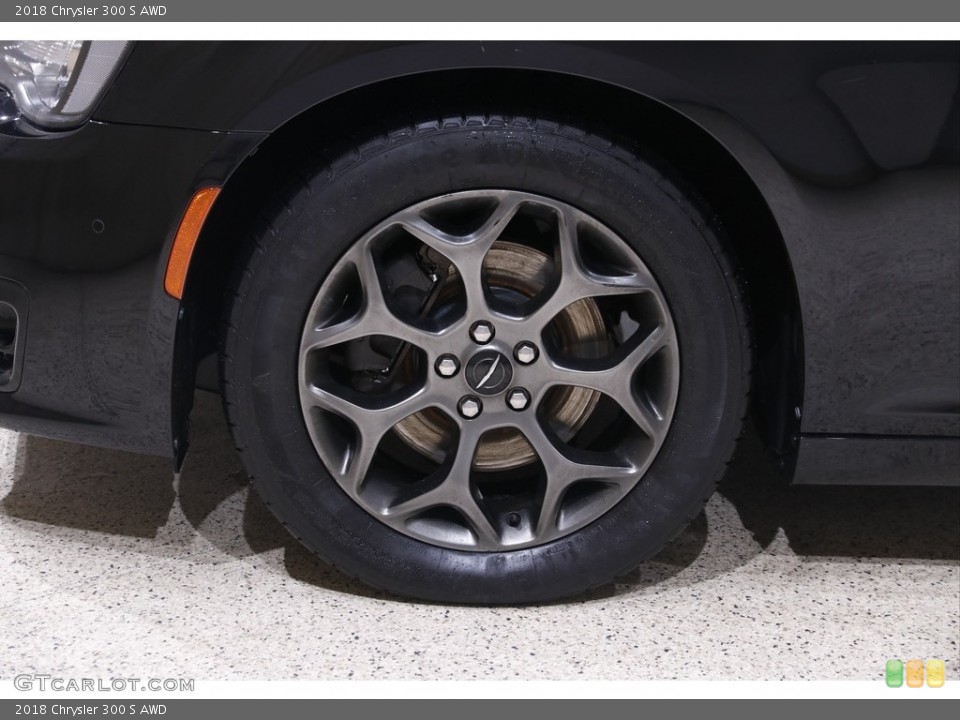 2018 Chrysler 300 S AWD Wheel and Tire Photo #145231838