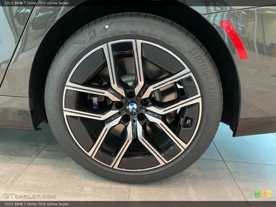 2023 BMW 7 Series 760i xDrive Sedan Wheel and Tire Photo #145274561