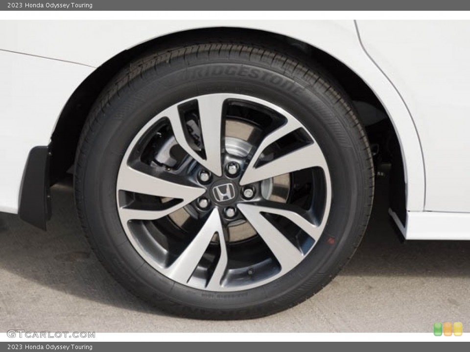 2023 Honda Odyssey Touring Wheel and Tire Photo #145276781