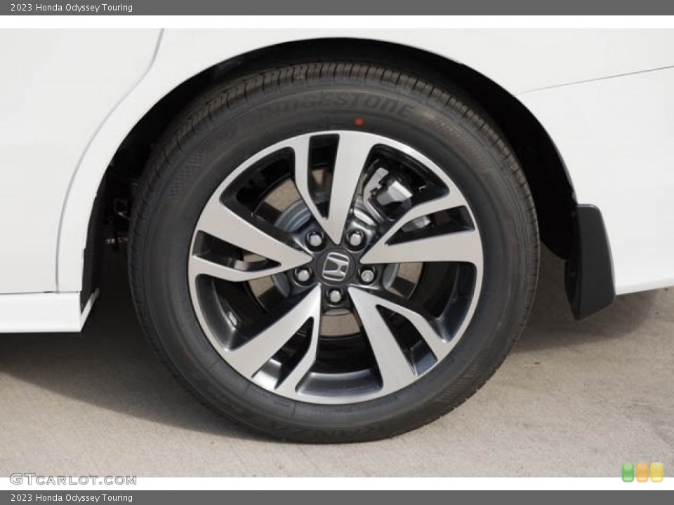 2023 Honda Odyssey Touring Wheel and Tire Photo #145276812