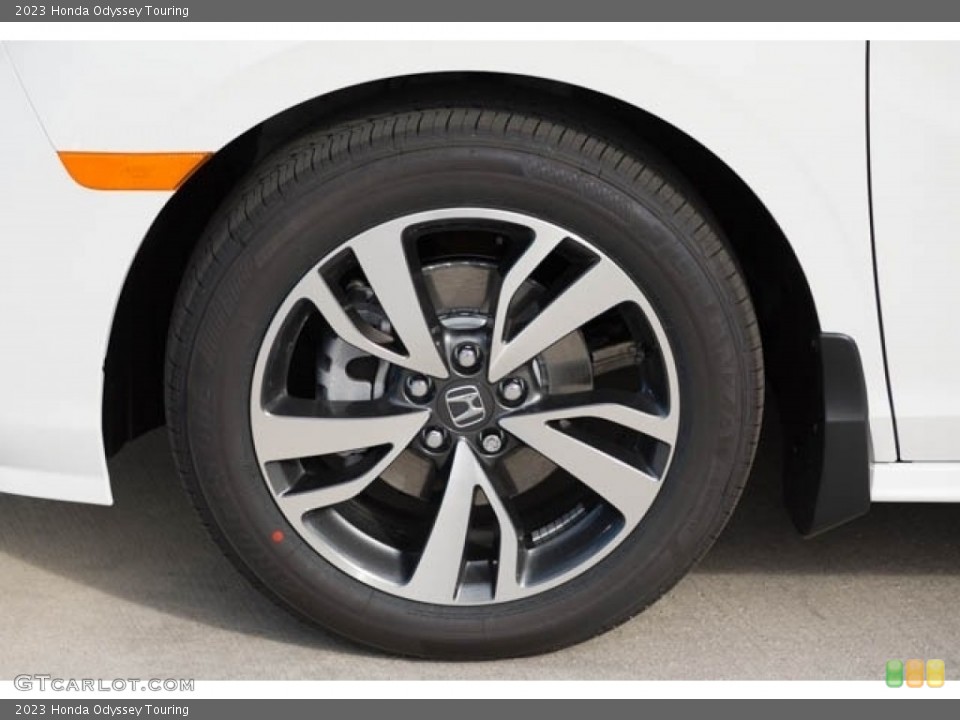 2023 Honda Odyssey Touring Wheel and Tire Photo #145276832