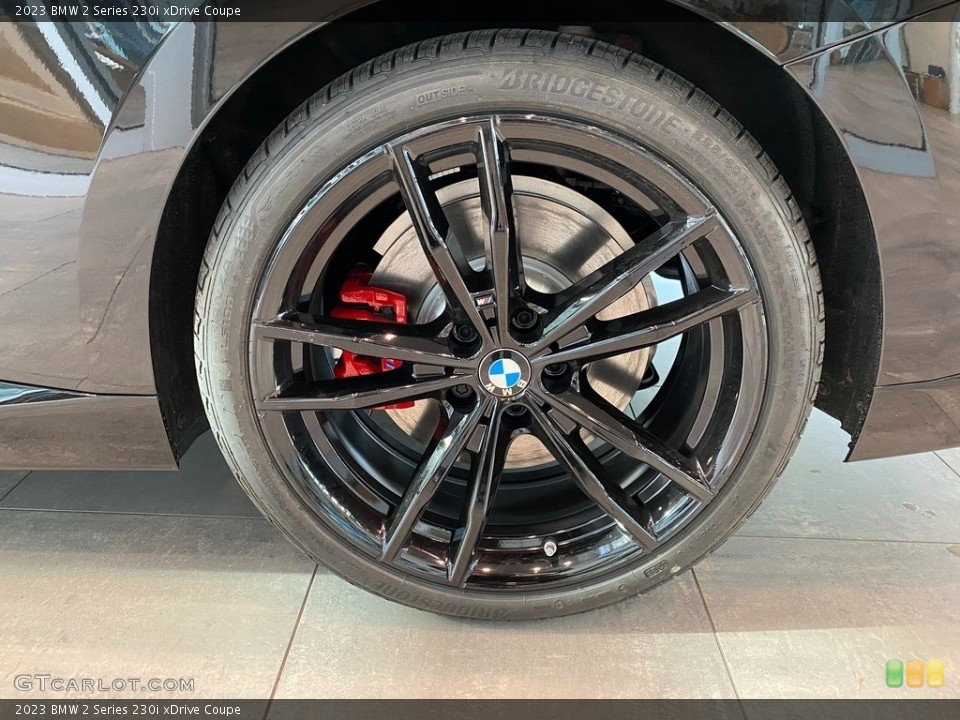 2023 BMW 2 Series 230i xDrive Coupe Wheel and Tire Photo #145311358