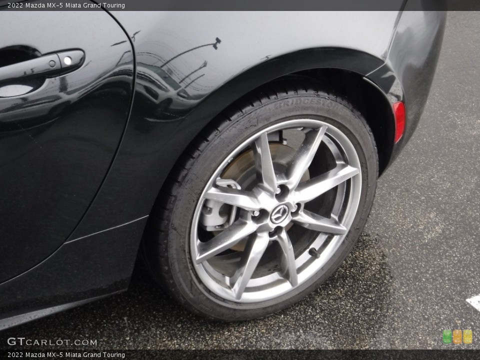 2022 Mazda MX-5 Miata Wheels and Tires