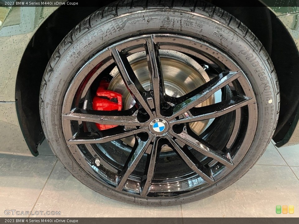 2023 BMW 4 Series M440i xDrive Coupe Wheel and Tire Photo #145363002