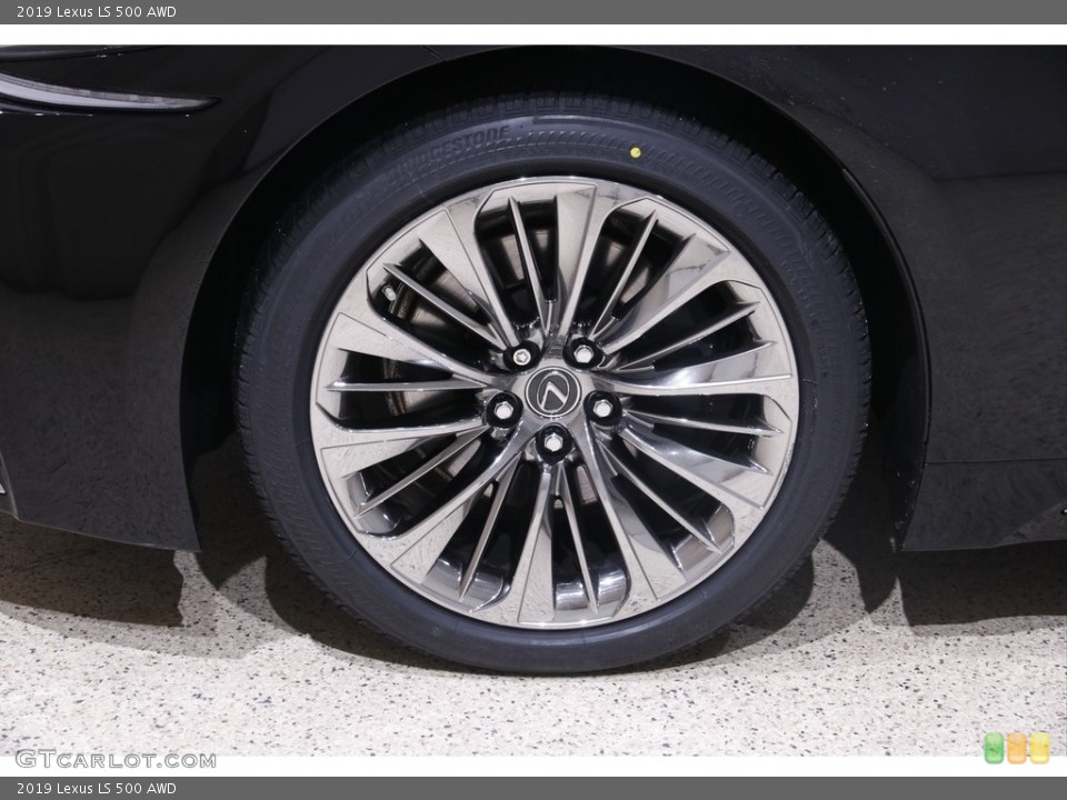 2019 Lexus LS Wheels and Tires