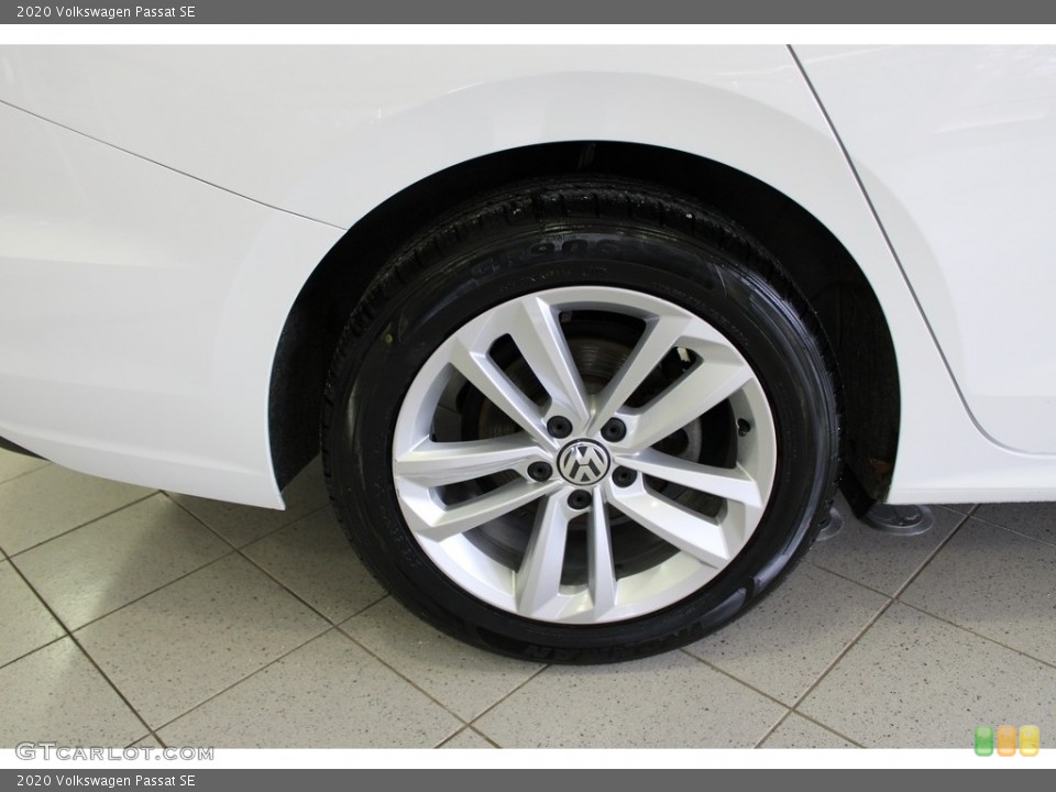 2020 Volkswagen Passat SE Wheel and Tire Photo #145437826